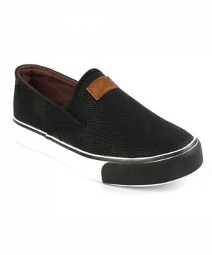 Best Axton Black Casual Shoes for Men in India|VostroLife